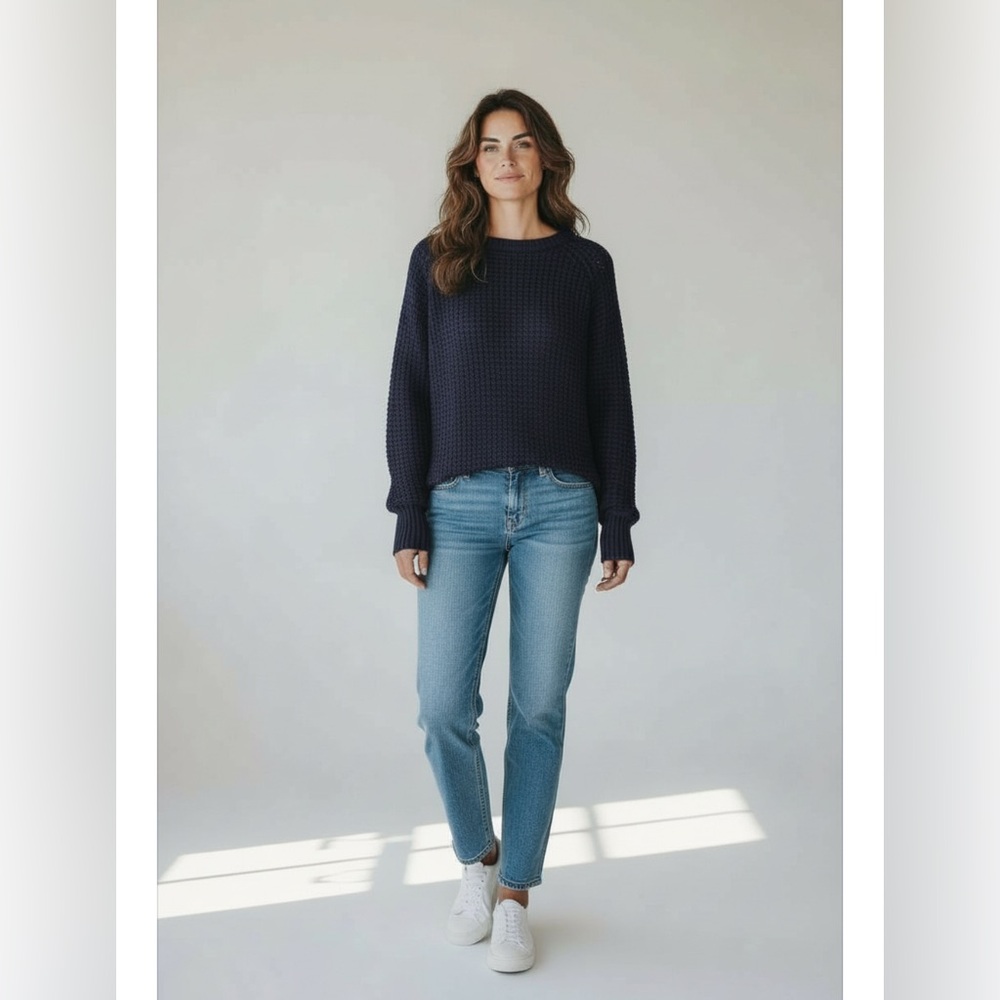 DIANE VON FURSTENBURG Navy Knit Sweater